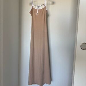 LULU’S Elegant Tan Maxi Dress